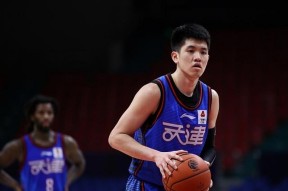 半岛体育官方网站-cba常规赛第一轮新疆第一次战胜上海