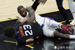 半岛体育全站-里程碑夜！芝加哥公牛止住颓势，NBA季后赛国际比赛日刷纪录，质疑声仍在，赛程密集仍需轮换