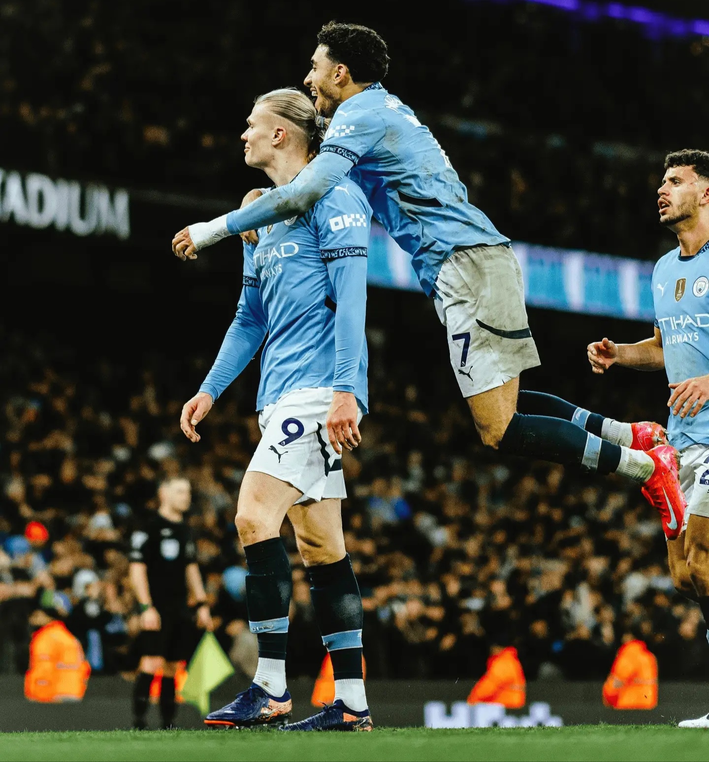 曼联迎NBA总决赛关键赛；赛前主帅复盘；震撼外界；更衣室氛围转暖