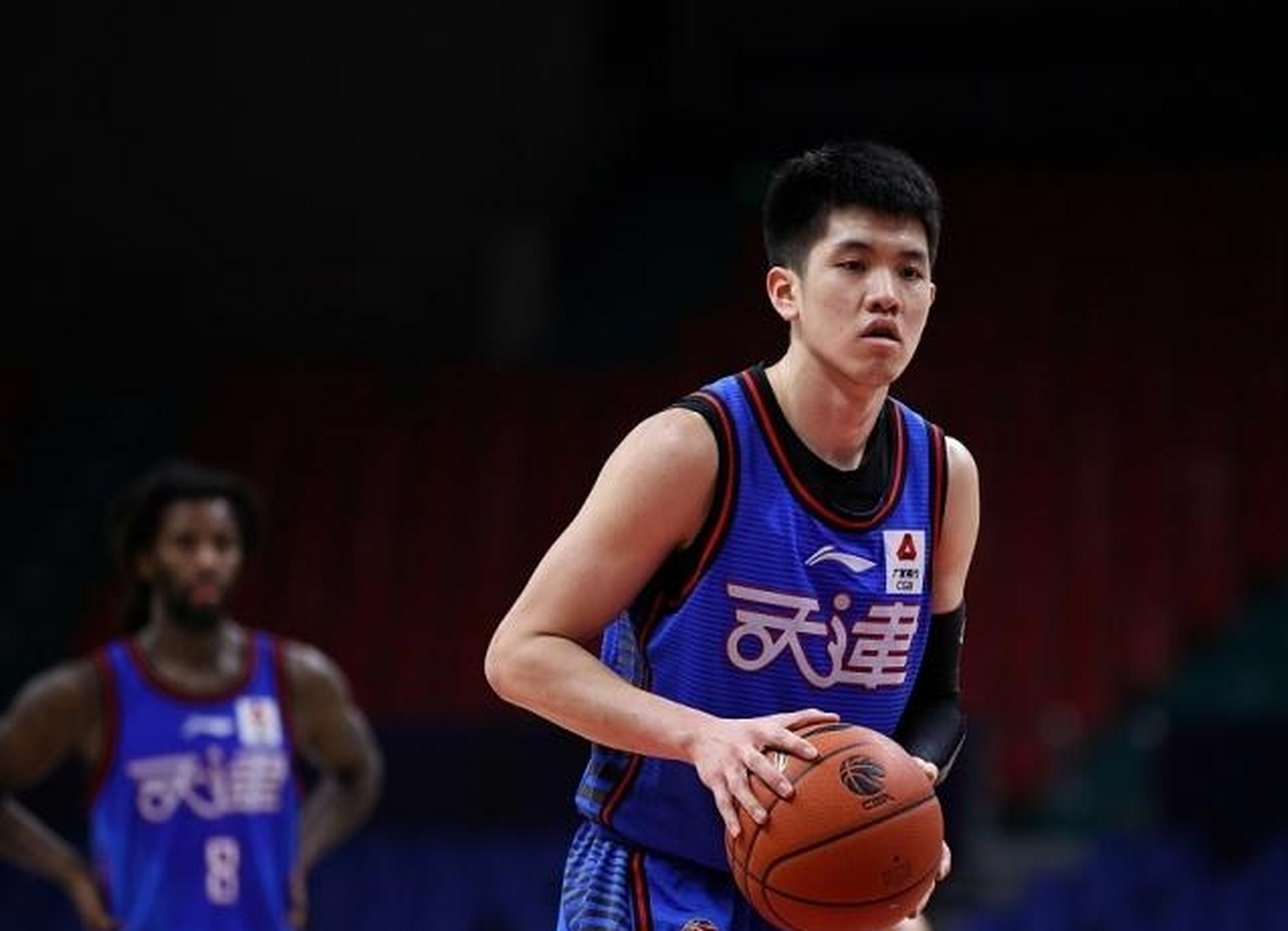 cba常规赛第一轮新疆第一次战胜上海